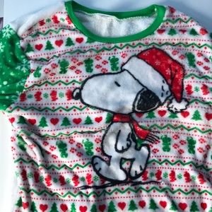 Peanuts fuzzy Christmas sweater